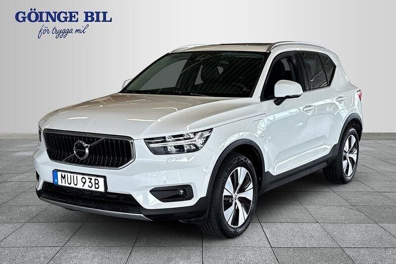 Vit Begagnad 2020 Volvo XC40 SUV | 319 000 kr (Superpris) - Bild 1/3