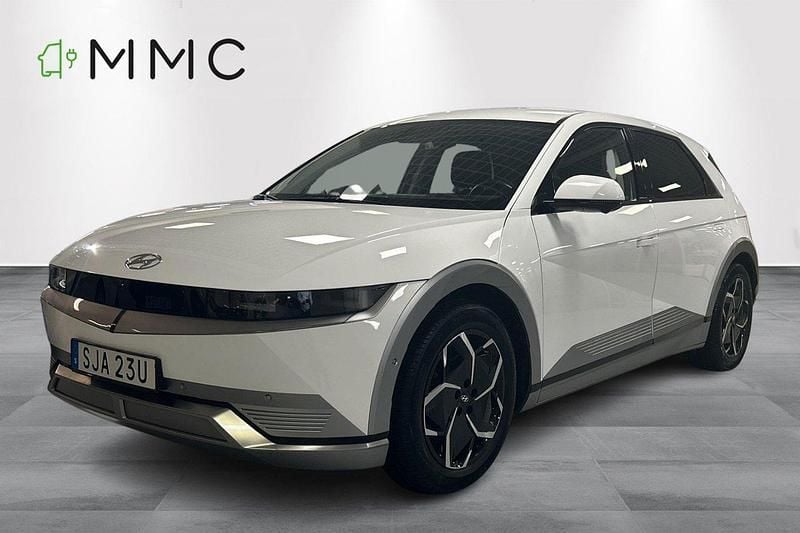 Vit Begagnad 2022 Hyundai Ioniq 6 Advanced Sedan | 409 000 kr - Bild 1/4