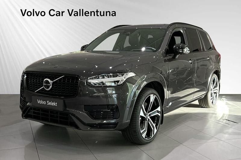Grå Begagnad 2024 Volvo XC90 Ultra SUV | 779 900 kr (Marknadspris) - Bild 1/3