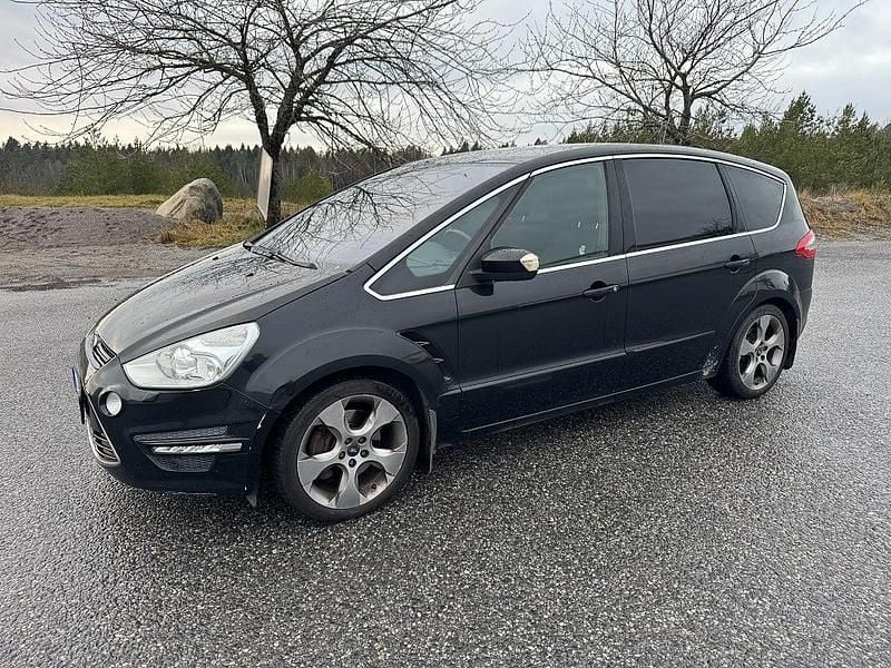 Begagnad Ford S-MAX Business Edition 203 HK (149 kW) 2010 Svart Minibuss