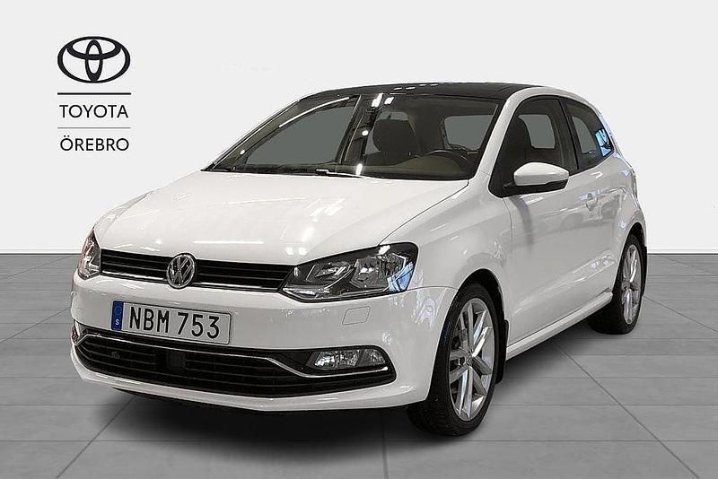 Vit Begagnad 2016 VW Polo GT Halvkombi | 114 900 kr - Bild 1/4