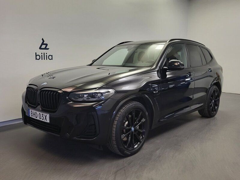 Svart Begagnad 2021 BMW X3 M Sport SUV | 459 500 kr (Lite dyr) - Bild 1/4