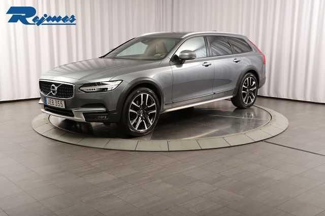 Grå Begagnad 2018 Volvo V90 CC Pro Kombi | 329 800 kr (Bra pris) - Bild 1/4