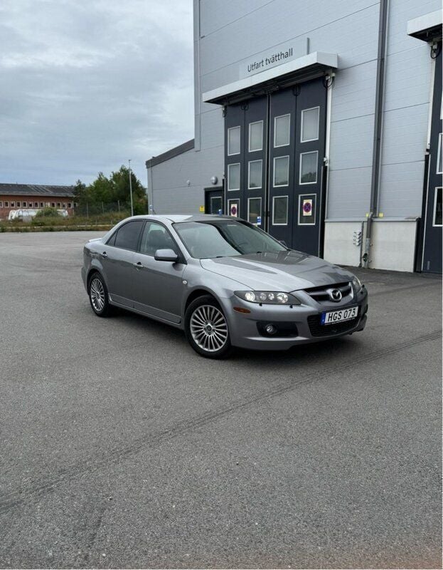 Grå Begagnad 2006 Mazda 6 Sedan | 61 000 kr - Bild 1/4