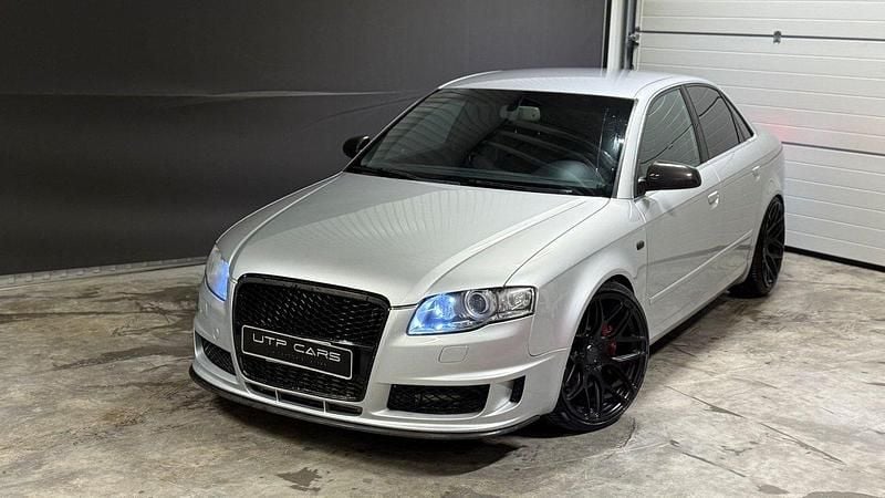 Silver Begagnad 2004 Audi A4 Sport Sedan | 74 800 kr - Bild 1/4