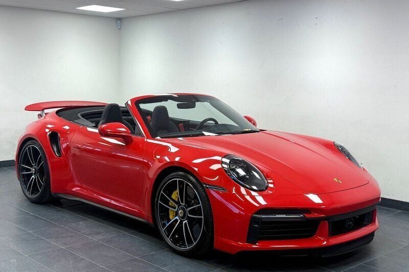 Begagnad 2020 Porsche 911 Turbo S Cabriolet Cab | 2 495 000 kr - Bild 1/4