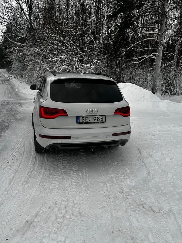 Begagnad Audi Q7 245 HK (180 kW) 2013 SUV