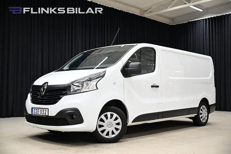 Begagnad Renault Trafic 120 HK (88 kW) 2018 Vit Minibuss