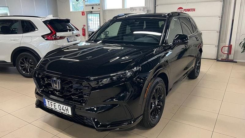 Svart (chrystal black pearl ) Ny 2025 Honda CR-V Hybrid SUV | 559 900 kr (Dyr) - Bild 1/4