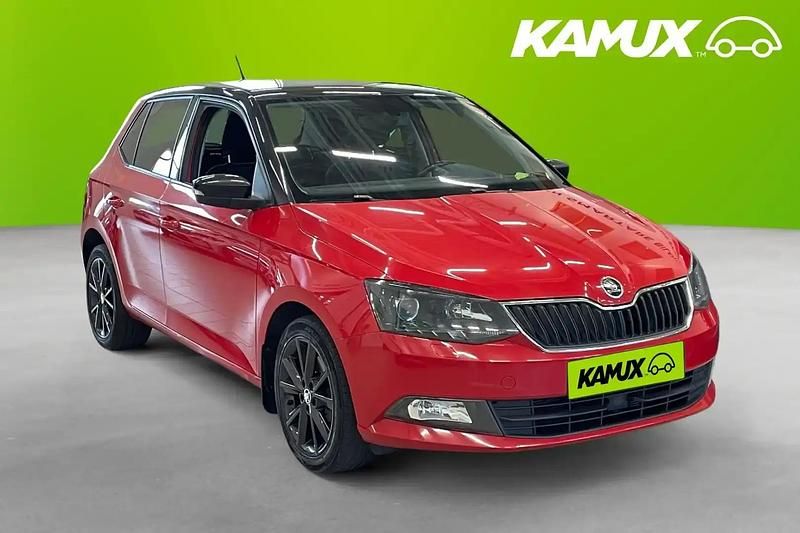 Röd Begagnad 2015 Skoda Fabia Elegance Halvkombi | 119 800 kr (Lite dyr) - Bild 1/4
