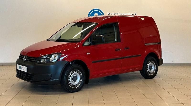 Röd Begagnad 2015 VW Caddy Minibuss | 74 900 kr (Bra pris) - Bild 1/4