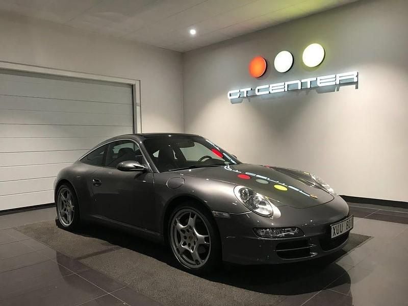 Grå Begagnad 2006 Porsche 911 Targa 4 Cab | 649 000 kr - Bild 1/4