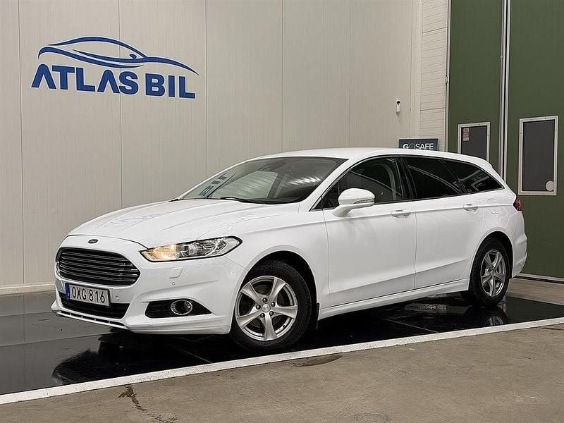 Begagnad Ford Mondeo Business Edition 180 HK (132 kW) 2015 Vit Kombi