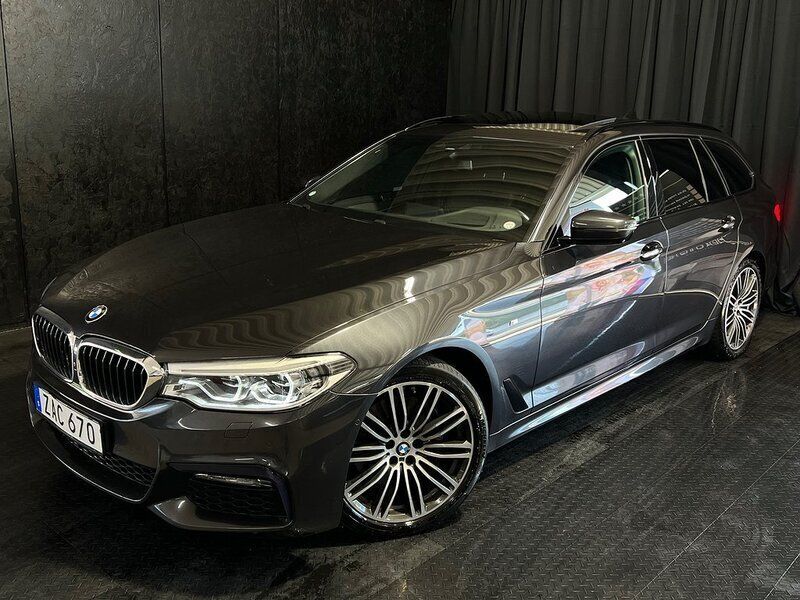 Mörkgrå Begagnad 2017 BMW 530 M Sport Kombi | 379 500 kr (Marknadspris) - Bild 1/4