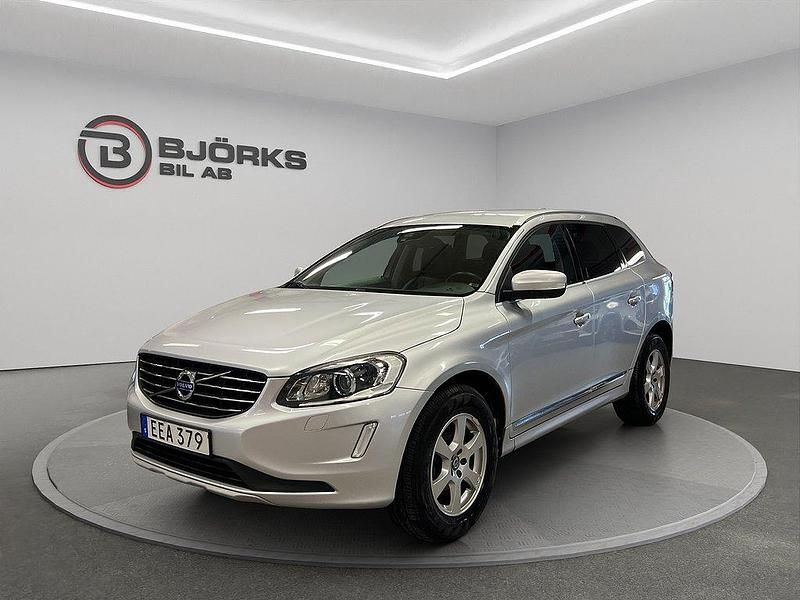 Silver Begagnad 2015 Volvo XC60 Summum SUV | 179 500 kr (Marknadspris) - Bild 1/4