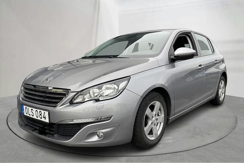 Grå Begagnad 2015 Peugeot 308 Active | 43 000 kr (Bra pris) - Bild 1/4