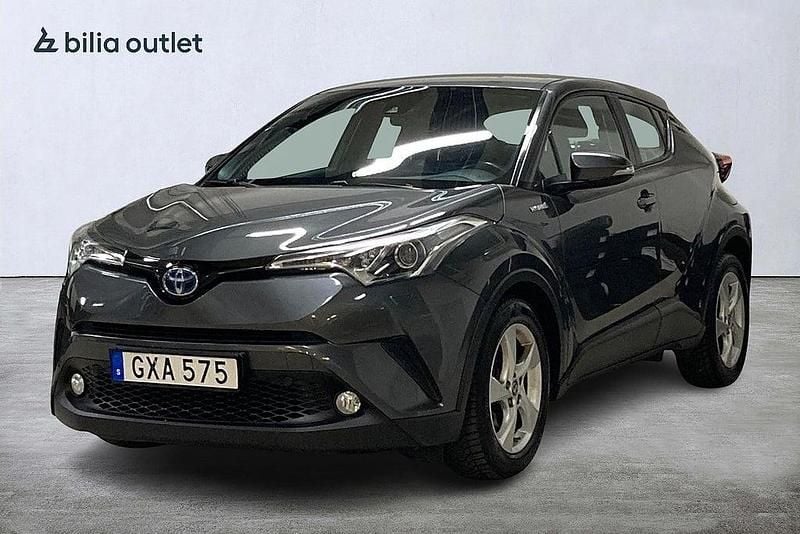 Begagnad Toyota C-HR Active 122 HK (89 kW) 2018 Grå SUV