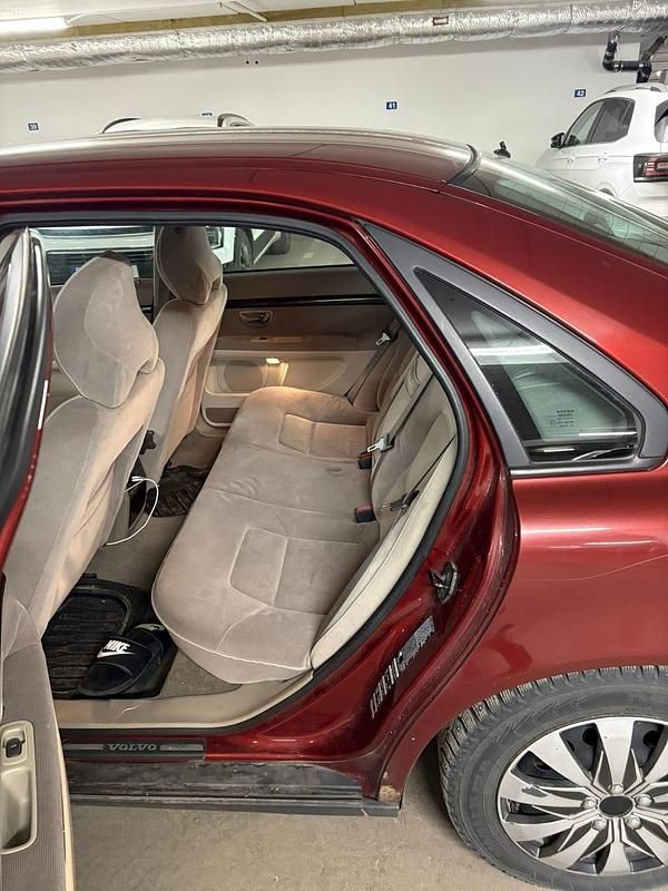 Begagnad Volvo S80 140 HK (102 kW) 2001 Sedan