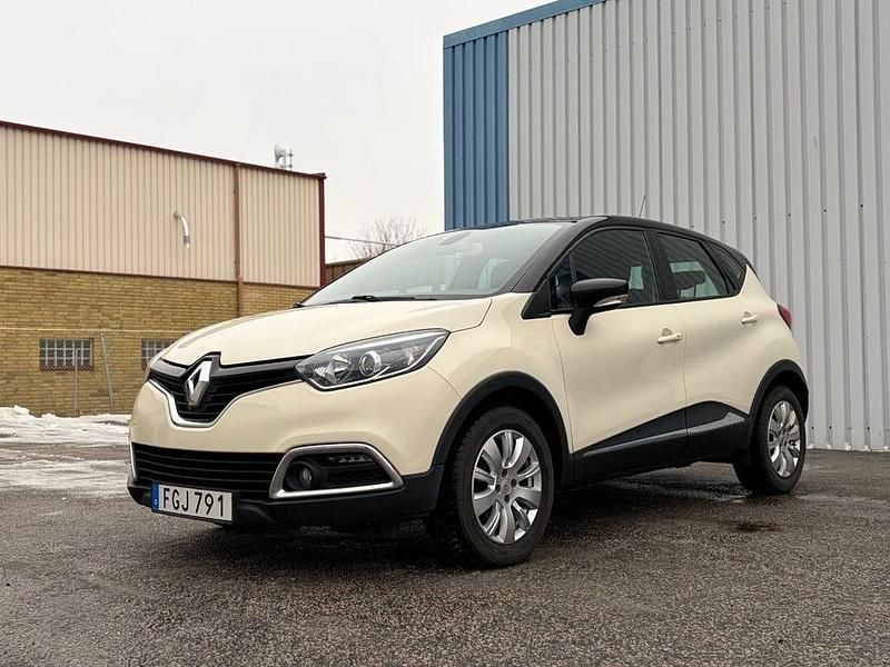 Begagnad 2014 Renault Captur SUV | 84 900 kr (Marknadspris) - Bild 1/4