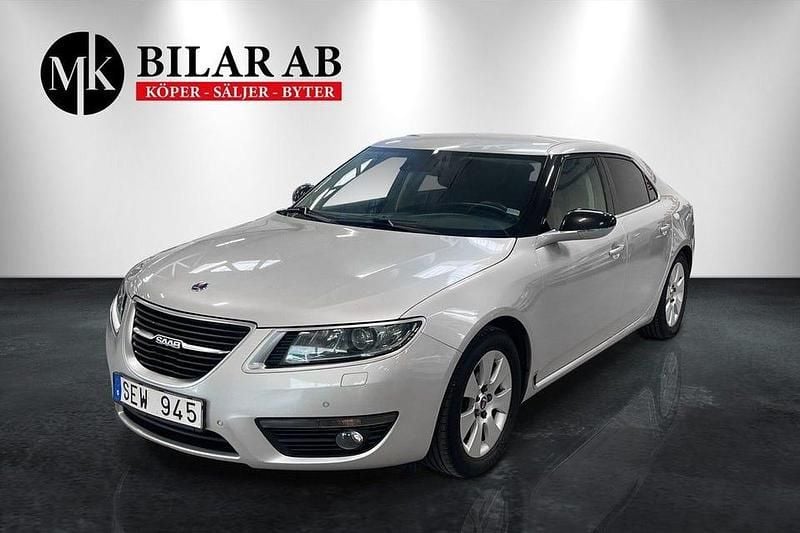Grå Begagnad 2011 Saab 9-5 Linear Sedan | 110 000 kr (Marknadspris) - Bild 1/4