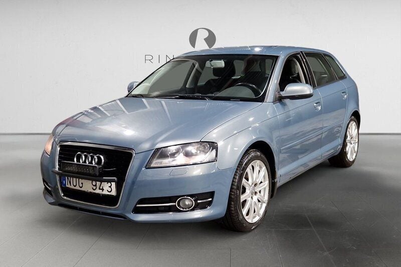 Blå Begagnad 2011 Audi A3 Sportback Halvkombi | 69 900 kr (Bra pris) - Bild 1/3