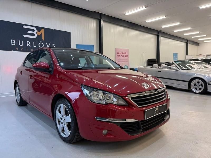Begagnad Peugeot 308 Active 131 HK (96 kW) 2014 Mörkröd Halvkombi