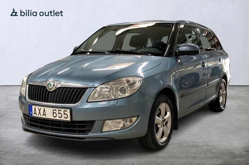 Ljusblå Begagnad 2010 Skoda Fabia Kombi | 9 900 kr - Bild 1/3
