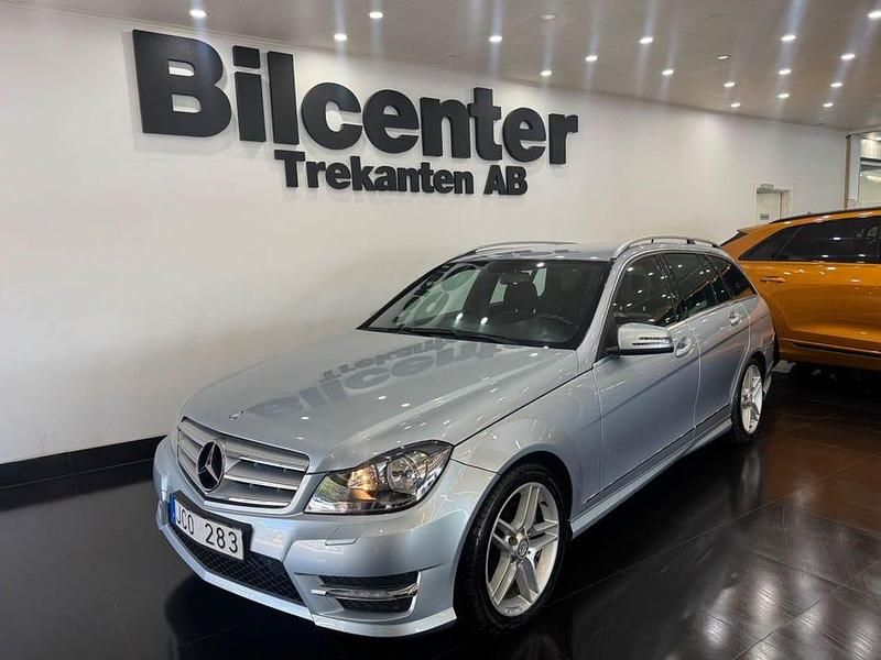 Silver Begagnad 2012 Mercedes C200 AMG Kombi | 109 900 kr (Marknadspris) - Bild 1/4