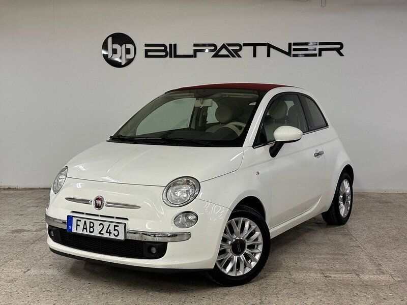 Vit Begagnad 2015 Fiat 500C Lounge Cab | 66 900 kr (Marknadspris) - Bild 1/4