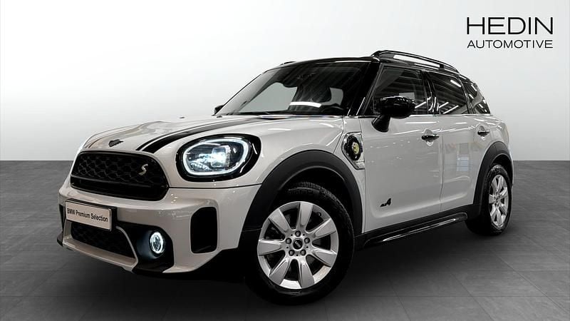 Silver (grey) Begagnad 2023 Mini Cooper Countryman SUV | 318 700 kr (Marknadspris) - Bild 1/4