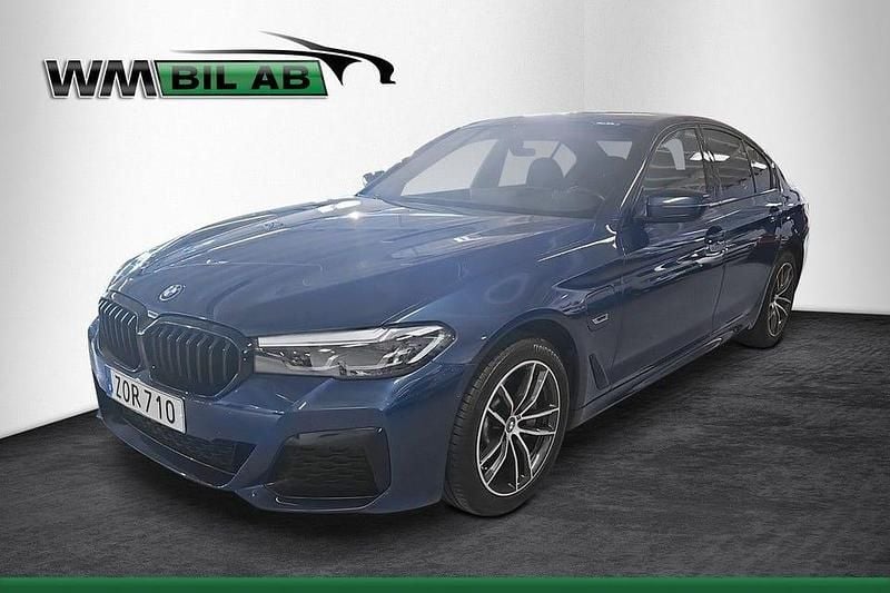 Begagnad BMW 530 M Sport 292 HK (214 kW) 2023 Blå met Sedan