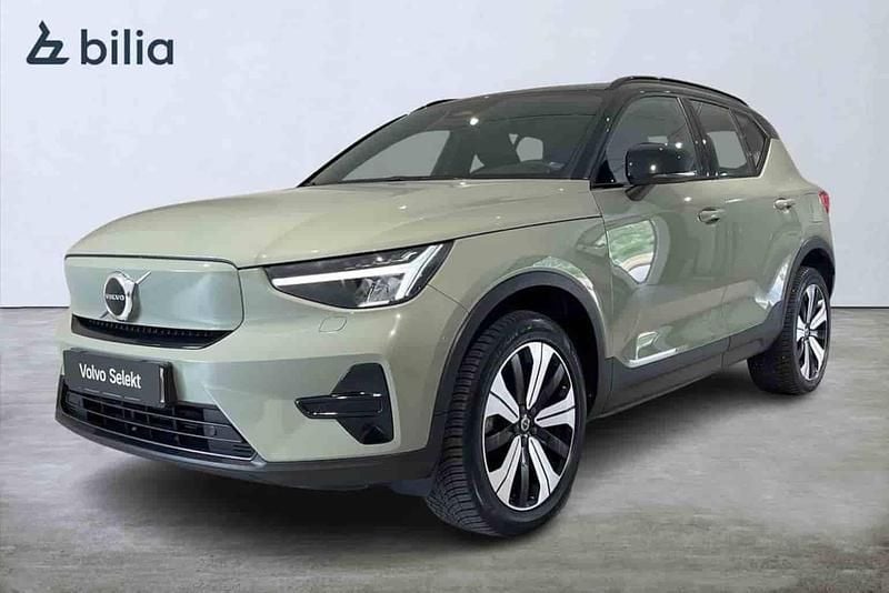 Grön Begagnad 2023 Volvo XC40 Single Motor SUV | 339 000 kr - Bild 1/1