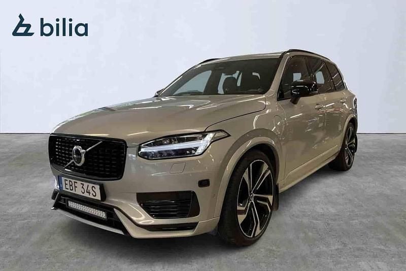Silver Begagnad 2022 Volvo XC90 SUV | 679 900 kr (Marknadspris) - Bild 1/1