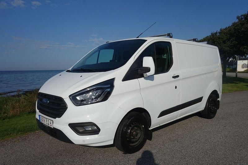 Vit Begagnad 2019 Ford Transit Custom Van | 164 900 kr (Marknadspris) - Bild 1/4