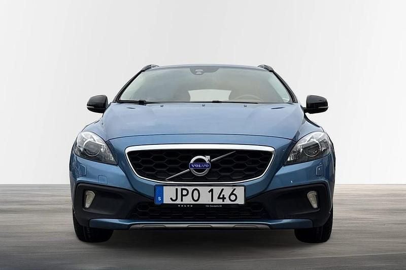 Begagnad Volvo V40 CC Business Edition 116 HK (85 kW) 2015 Blå Kombi