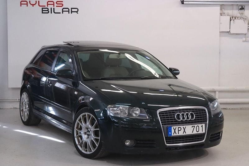 Grön Begagnad 2006 Audi A3 Sportback Comfort Halvkombi | 74 900 kr (Marknadspris) - Bild 1/4