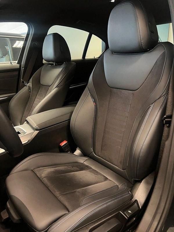 Begagnad BMW 330 M Sport 184 HK (135 kW) 2024 Svart Sedan