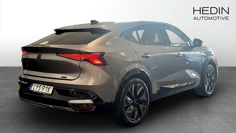 Begagnad Renault Rafale Esprit Alpine 150 HK (110 kW) 2025 Grå (grey) SUV