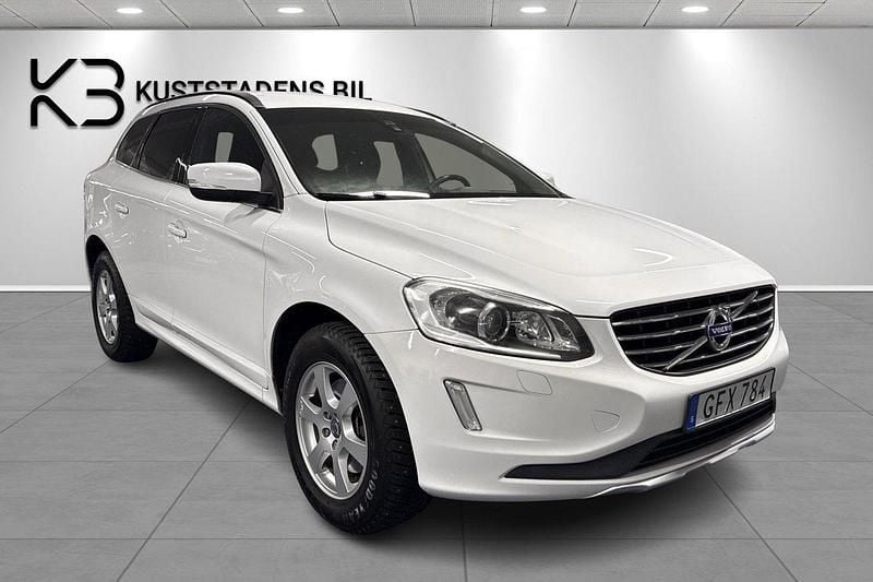 Vit Begagnad 2014 Volvo XC60 Momentum SUV | 117 500 kr (Bra pris) - Bild 1/4
