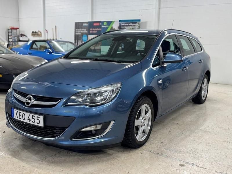 Blå Begagnad 2014 Opel Astra Sport Kombi | 40 000 kr (Bra pris) - Bild 1/4