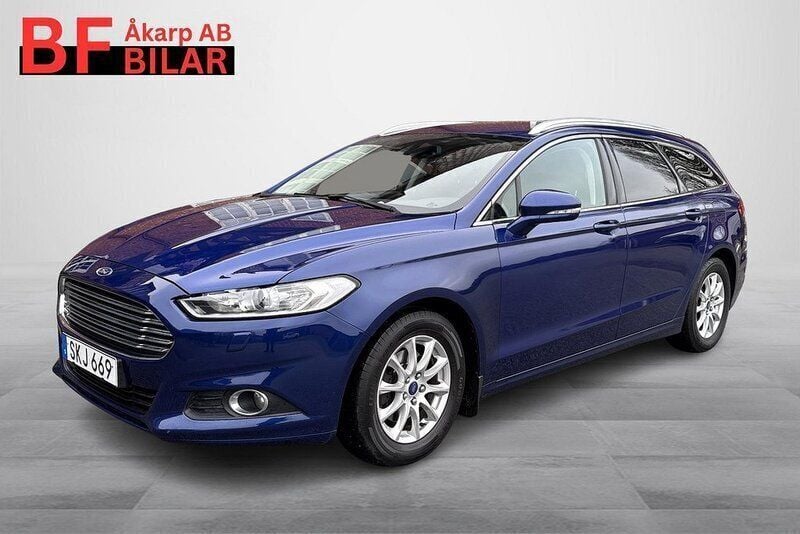 Blå Begagnad 2014 Ford Mondeo Trend Kombi | 99 500 kr (Marknadspris) - Bild 1/4