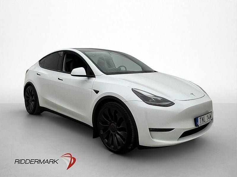 Begagnad Tesla Model Y Performance 392 kW (534 HK) 2023 Vit SUV