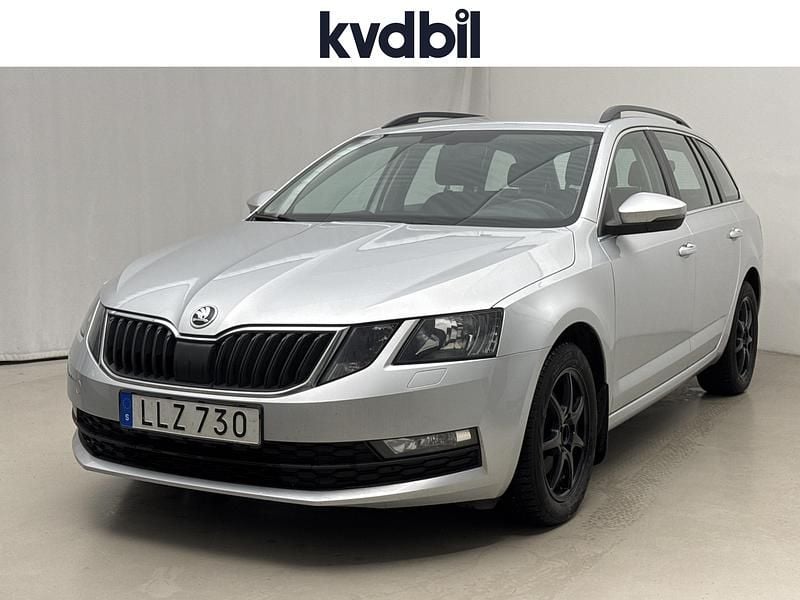 Silver Begagnad 2018 Skoda Octavia Kombi | 132 000 kr - Bild 1/3