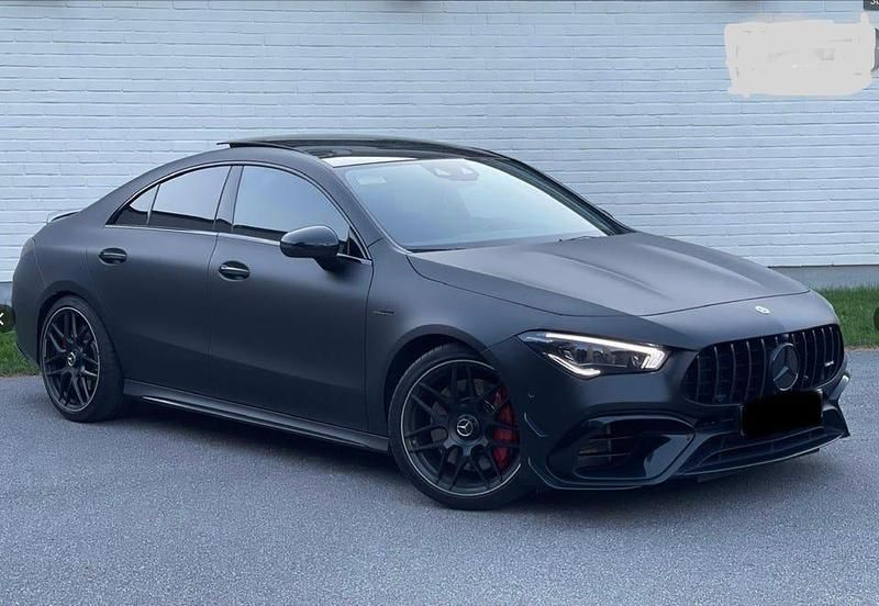 Begagnad Mercedes CLA45 AMG AMG 421 HK (309 kW) 2023