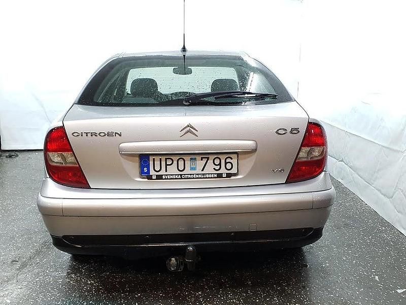Begagnad Citroën C5 109 HK (80 kW) 2003 Blå (silver) Halvkombi