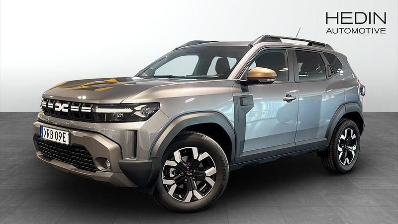 Grå (grey) Ny 2025 Dacia Duster Extreme SUV | 331 800 kr (Marknadspris) - Bild 1/4