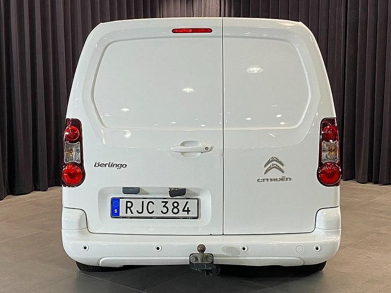 Begagnad Citroën Berlingo 99 HK (72 kW) 2016 Vit Minibuss