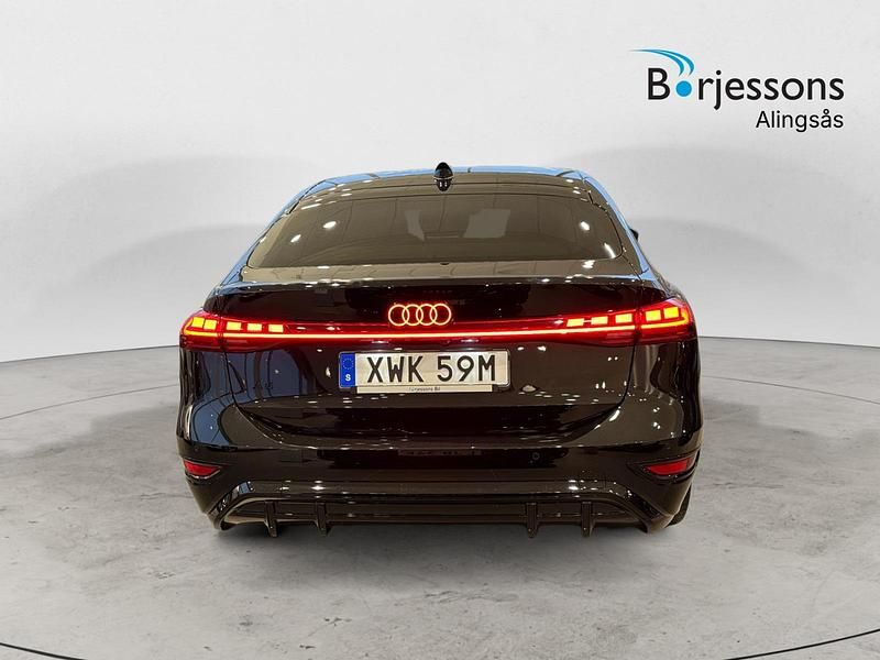 Ny Audi e-tron Sportback S-Line 2025 Svart SUV