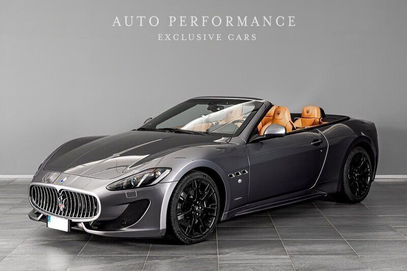 Grå Begagnad 2014 Maserati GranCabrio Cab | 849 900 kr - Bild 1/4