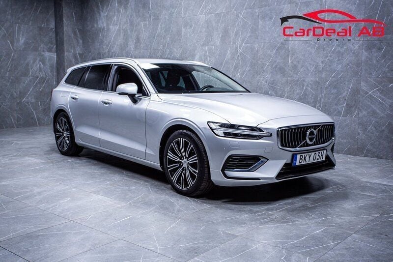 Silver Begagnad 2022 Volvo V60 Inscription Kombi | 308 800 kr (Superpris) - Bild 1/4